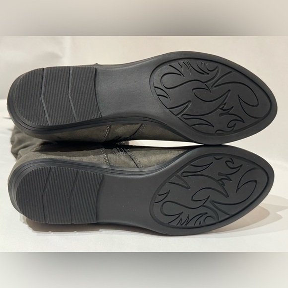 NEW Cliffs Francie Slouchy Faux Suede Knee-High Boots Size 8WIDE & WIDE CALF - Picture 9 of 11